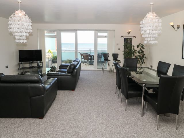Sea View Apartment - 1026229 - photo 4
