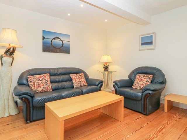 Park Road Apartment - 1026446 - photo 3