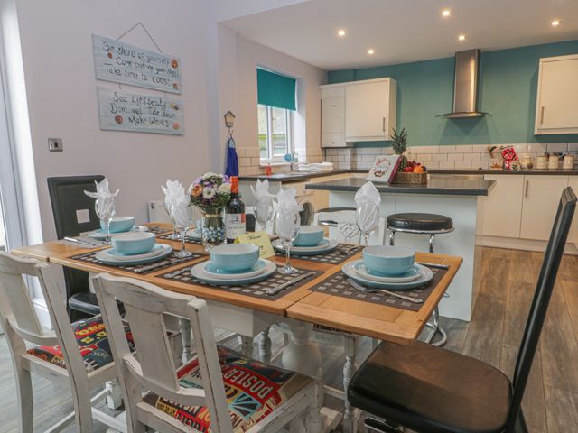 Cosy Coast Cottage - 1027054 - photo 5
