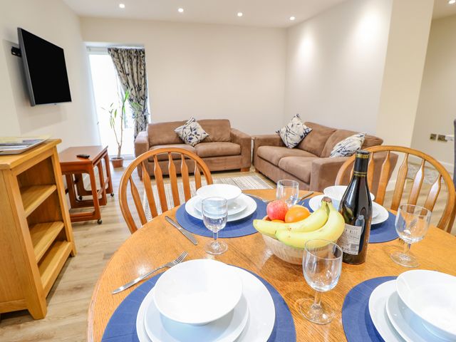 3 Barn Cottages - 1027272 - photo 4