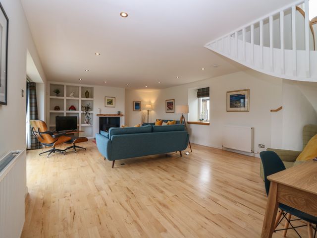 Whitehouse Woodwrae - 1027280 - photo 4