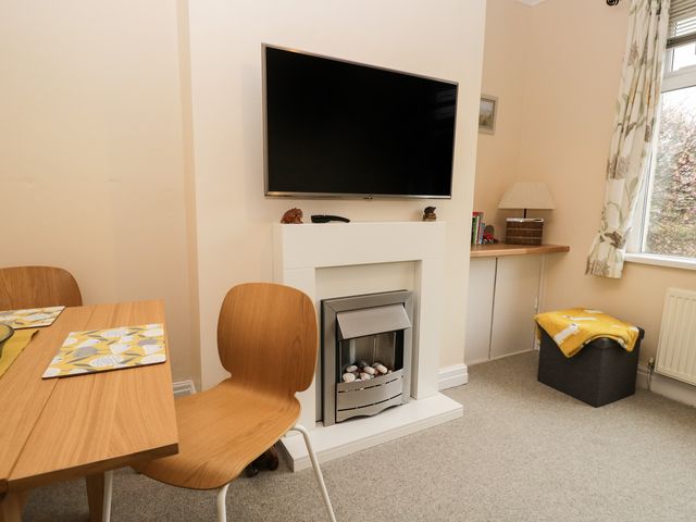 Cosy Bee - 1027501 - photo 2