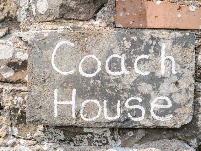 Coach House Cottage - 1033553 - photo 3