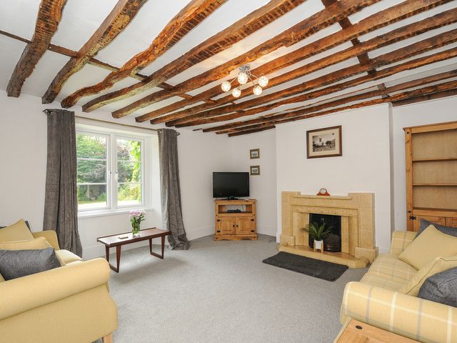 Lee Barton Farmhouse - 1033554 - photo 5