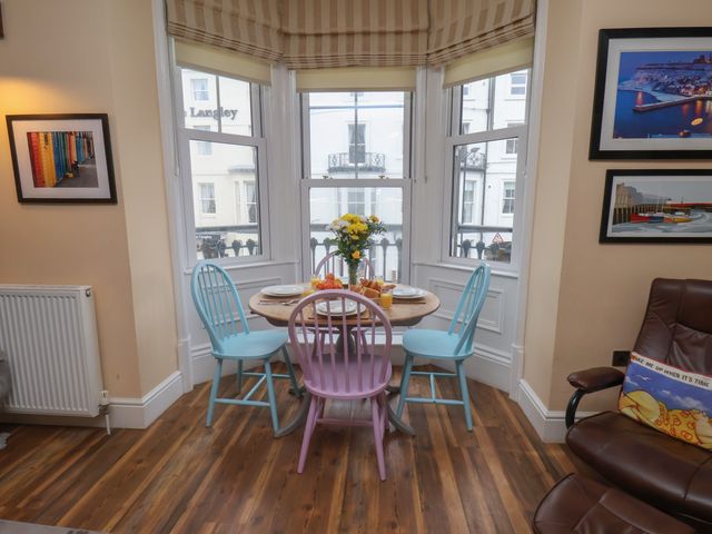 Apartment 4 - 1034058 - photo 5