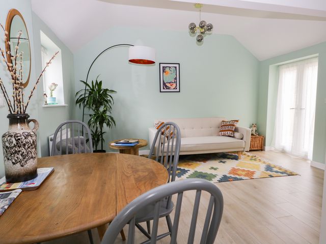 Robin's Nest Cottage - 1035060 - photo 5