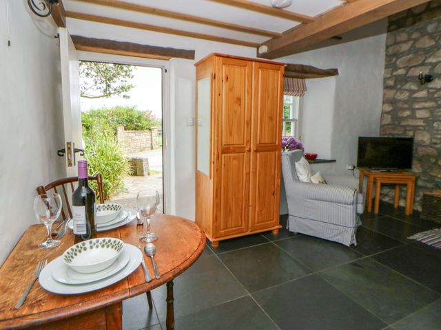 West End Cottage - 1035494 - photo 3
