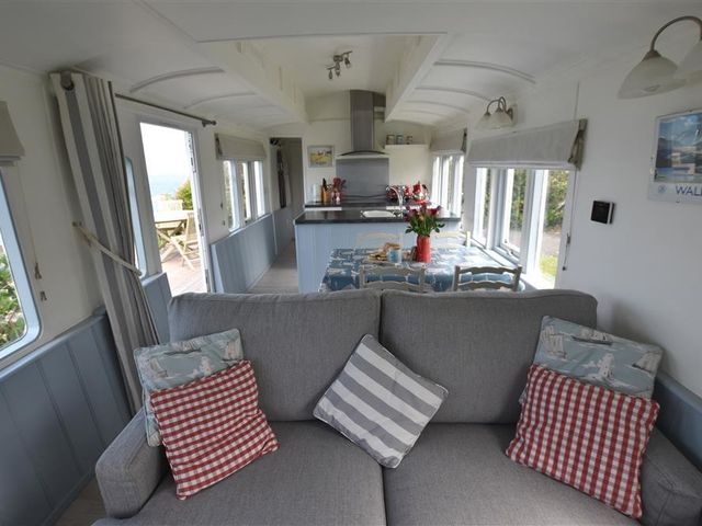Clifftop Carriage - 1035508 - photo 3