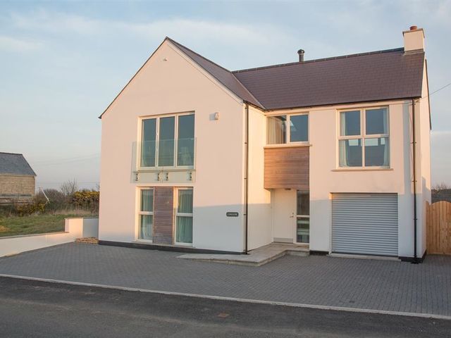 Gwelfor, Marloes - 1035651 - photo 1 