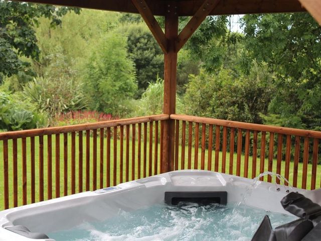 Pond Cottage - 1035677 - photo 3