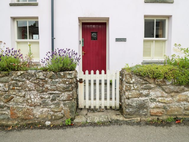 Panteg Cottage, Newport - 1035740 - photo 3