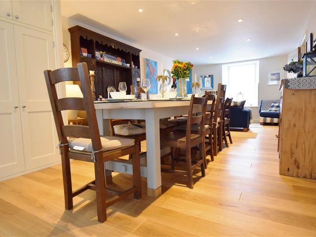 Gwelfor, Newport - 1035753 - photo 5