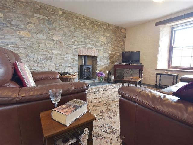 Panteurig Farmhouse - 1036084 - photo 4