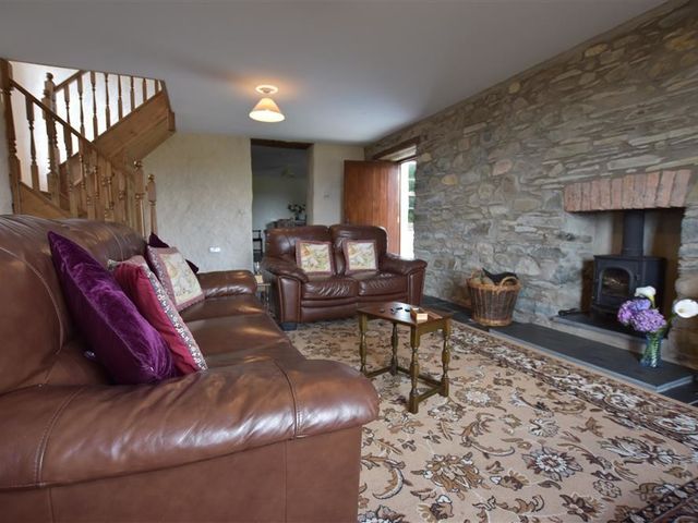 Panteurig Farmhouse - 1036084 - photo 5