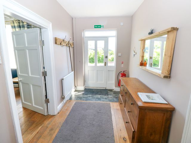 Newton West Farm - 1036139 - photo 2