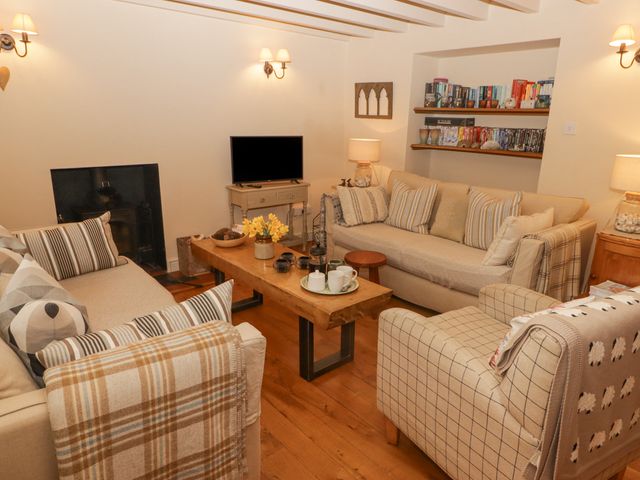 1 Cheriton Row - 1036422 - photo 2