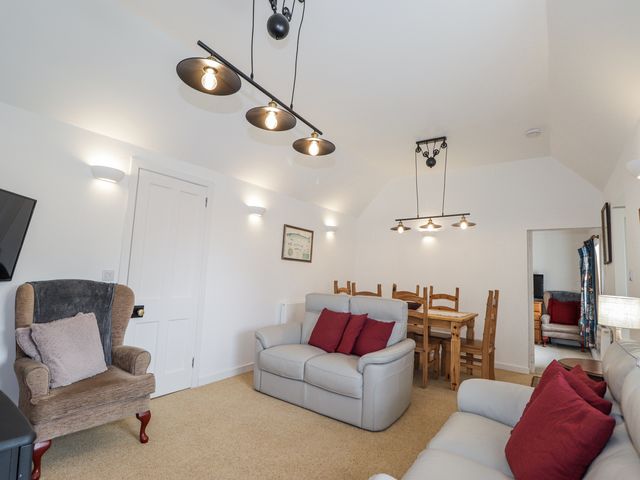 Roddy's Cottage - 1037343 - photo 4