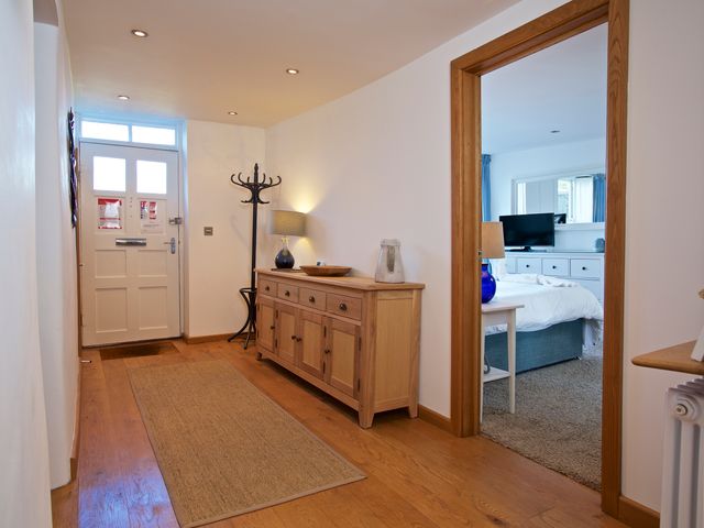 11 Ridge Hill - 1037380 - photo 4