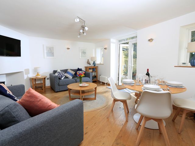 11 Ridge Hill - 1037380 - photo 5