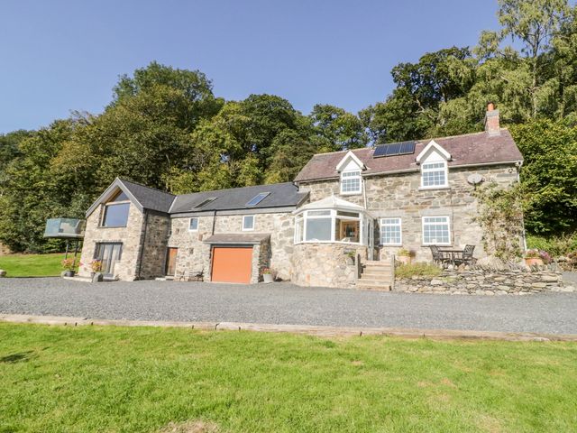 Tyn Llwyn - 10388 - photo 2
