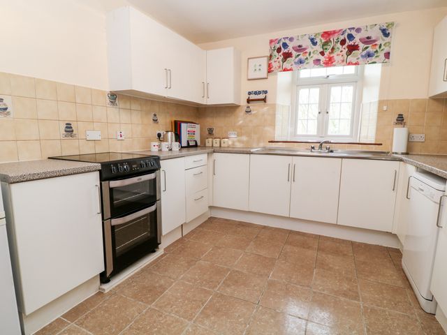 The Vale - 1038922 - photo 5