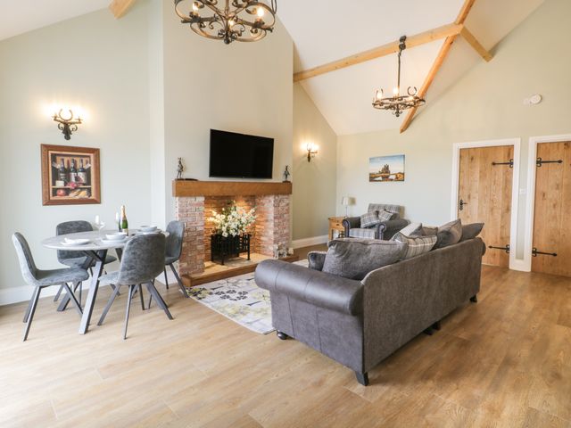 Abbey View Cottage at Broadings Farm - 1039015 - photo 5