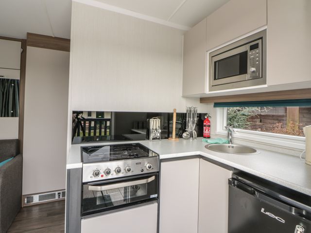 Cabin at the Tavern - 1039440 - photo 5