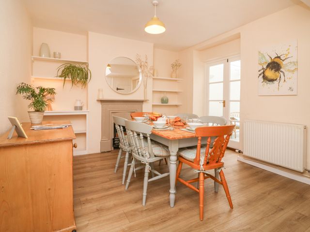 3 Lowerbourne Terrace - 1039481 - photo 5