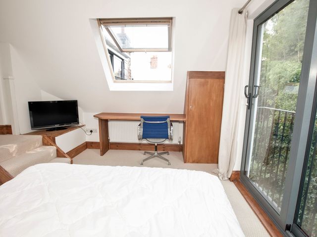 21 British Road - 1039988 - photo 5