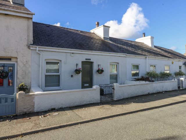 A house with a garden and door at 3 Tyn Giat in Penysarn near Amlwch