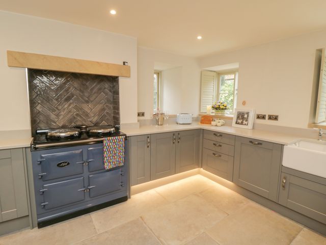 The Coach House - 1040743 - photo 5