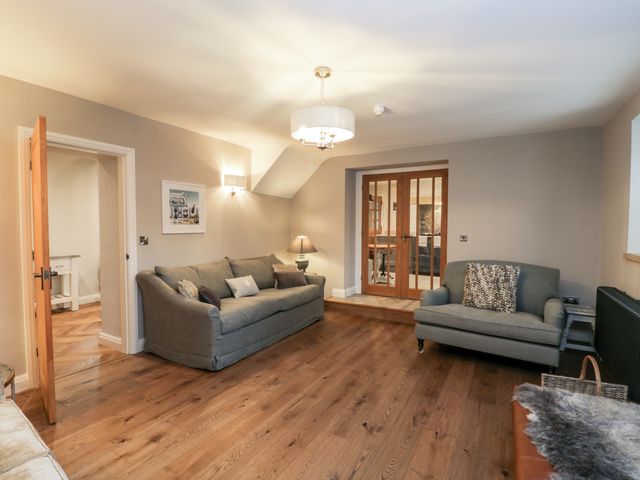 The Coach House - 1040743 - photo 2