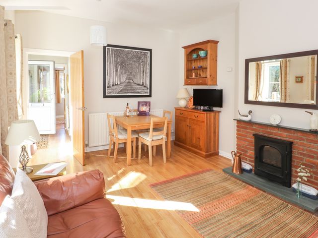 Courtyard Cottage - 1041201 - photo 2