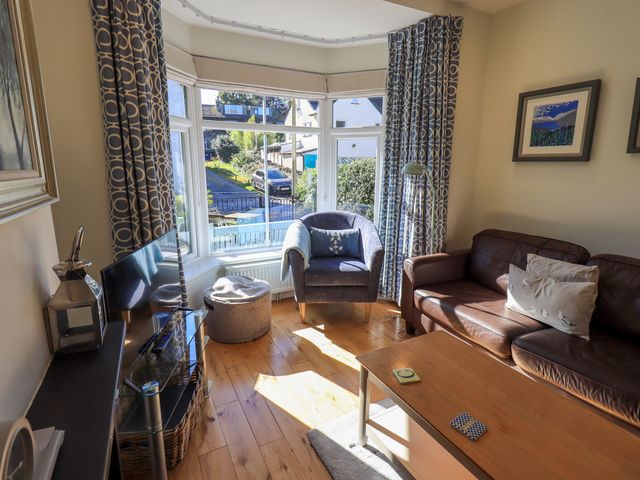 Stones Throw Cottage - 1041324 - photo 3