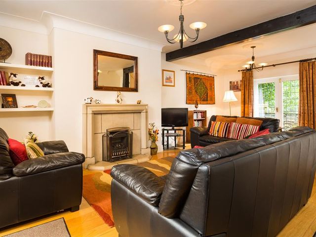 Priory Lodge - 1041496 - photo 2