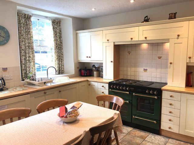 White Lion Cottage - 1042064 - photo 4