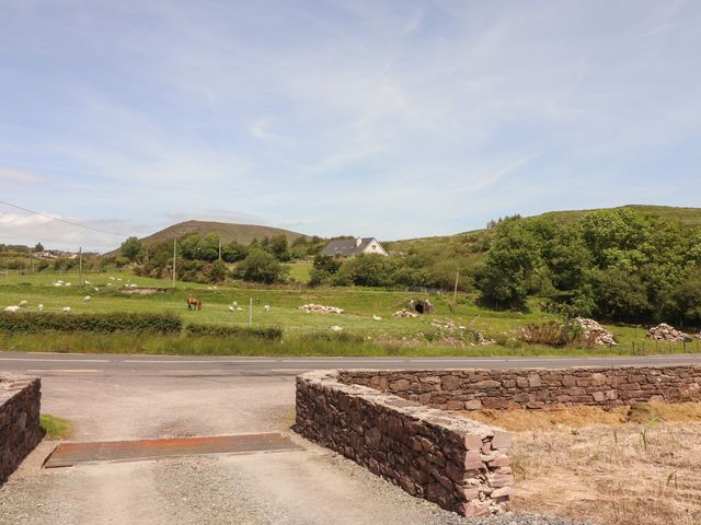 Coolnaharragill Lower Annexe - 1042438 - photo 2