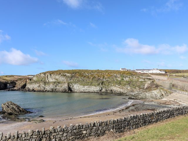 5 Porthdafarch South Cottages - 1042998 - photo 2