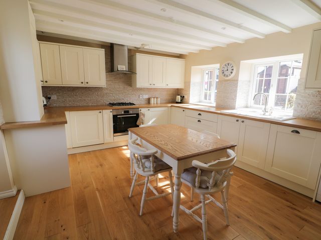 Farriers Cottage - 1043956 - photo 5