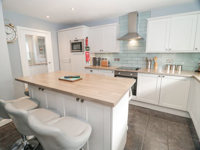 Hunters Cottage - 1044010 - photo 4