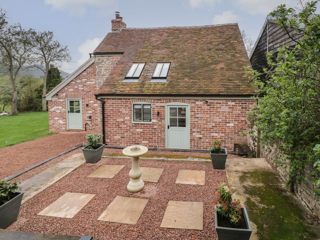 Old Farm Cottage - 1044139 - photo 2