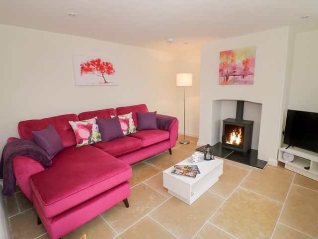 Old Farm Cottage - 1044139 - photo 5