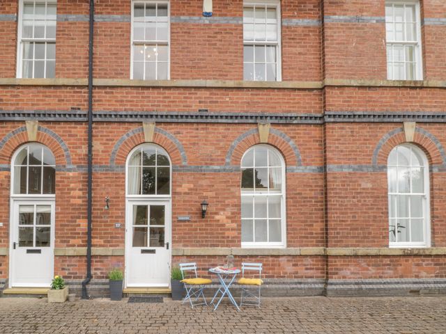 Strawberry Mews - 1044191 - photo 1
