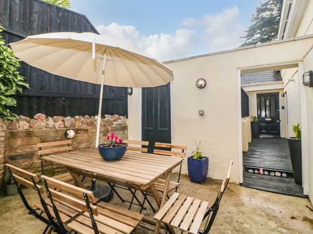 Monterey Mews - 1044984 - photo 3