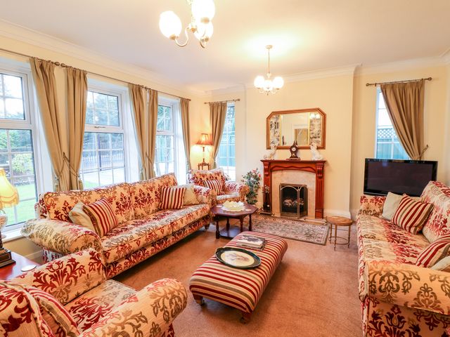 Yardley Manor - 1045213 - photo 4