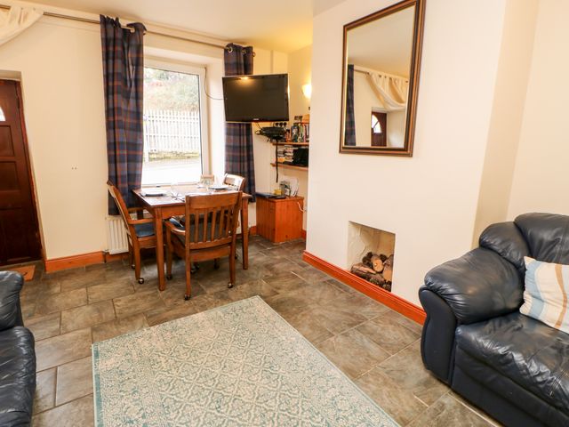 Hunter Cottage - 10490 - photo 2
