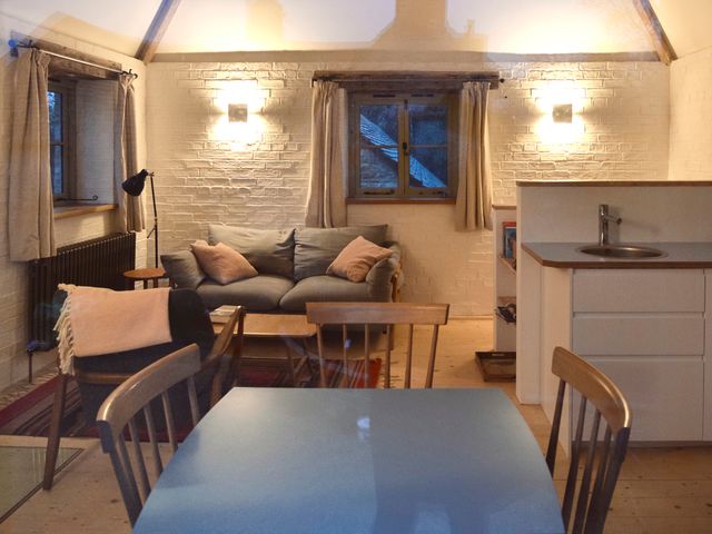 High Cogges Farm Holiday Cottages – The Granary - 1049150 - photo 5