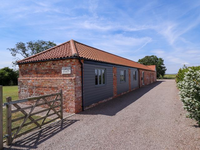 The Stables - 1049681 - photo 1 