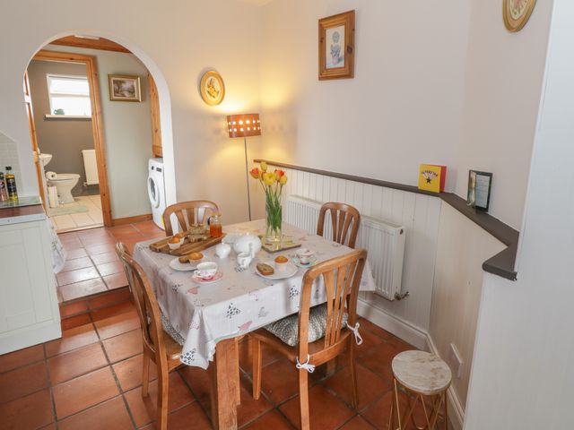 7 Aikenhead Terrace - 1050196 - photo 4