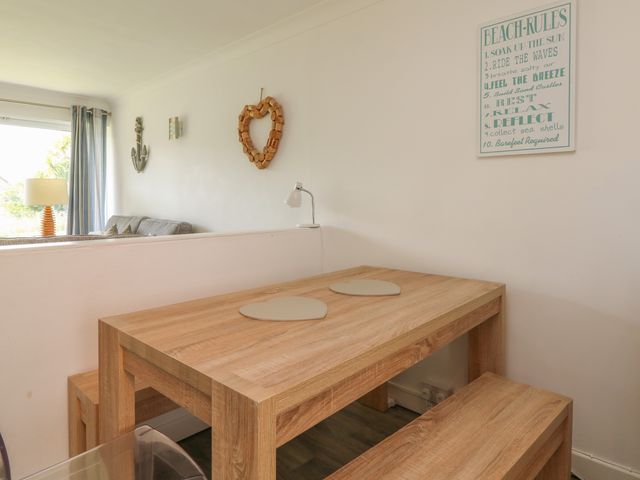 2 Europa Court - 1051023 - photo 5